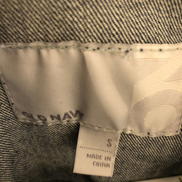 Old Navy ladies denim jacket - Picture 3 of 3